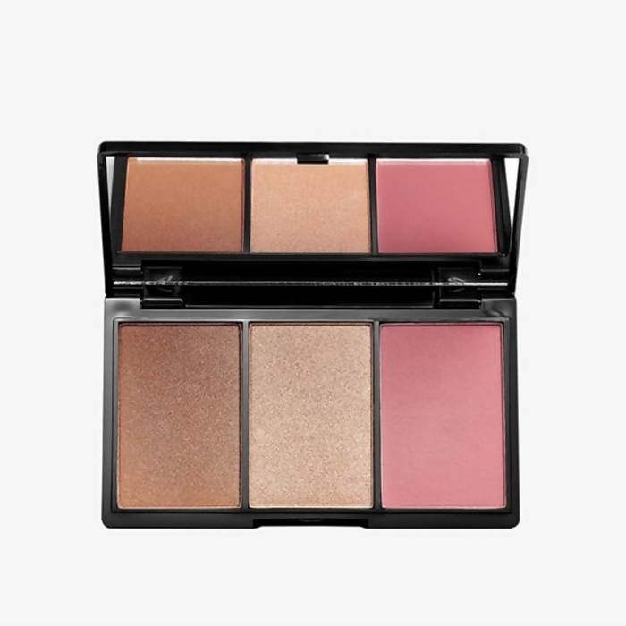Oriflame The One Contouring Kit - Classy - 131 gm